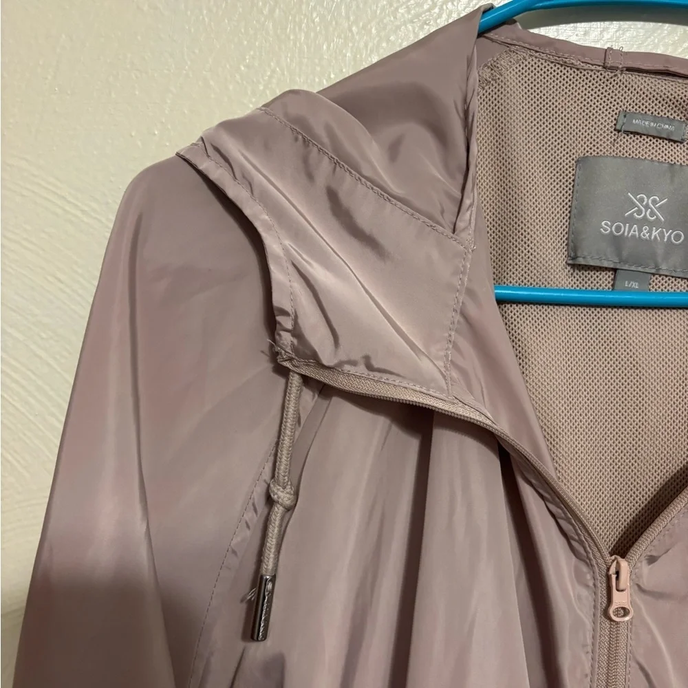 SOIA & KYO Mauve Hooded Windbreaker Jacket Lightweight L/XL
